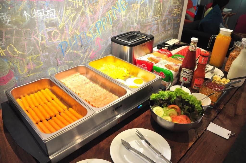 בנגקוק Hq Hostel Silom מראה חיצוני תמונה