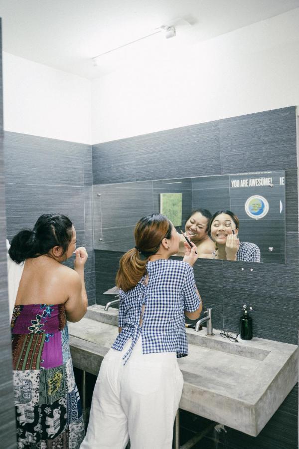 בנגקוק Hq Hostel Silom מראה חיצוני תמונה