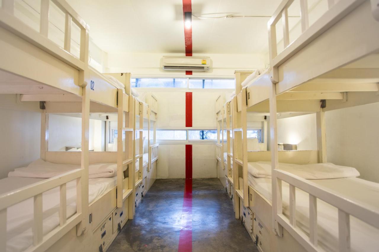 בנגקוק Hq Hostel Silom מראה חיצוני תמונה