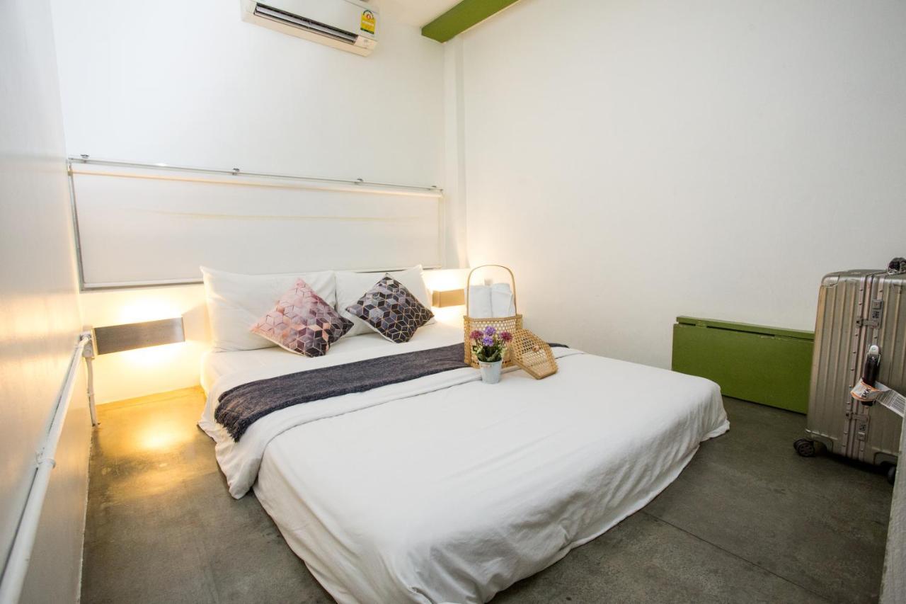 בנגקוק Hq Hostel Silom מראה חיצוני תמונה